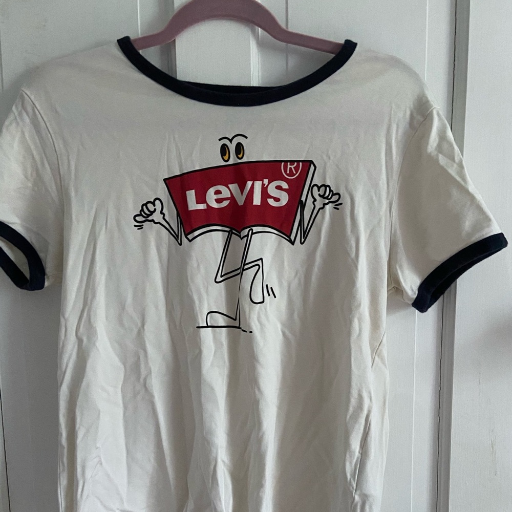 Levi T-shirt